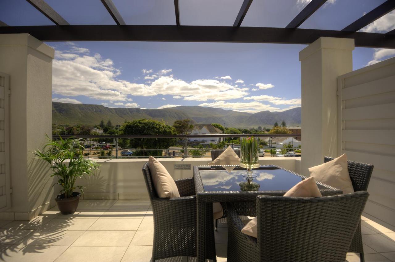 Whale Coast All-Suite-Hotel - Dcc Hotel Group Hermanus Exterior foto